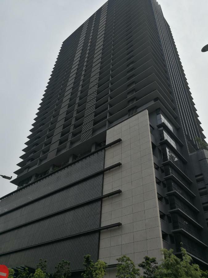 Anggun Luxury Suite Куала-Лумпур Экстерьер фото