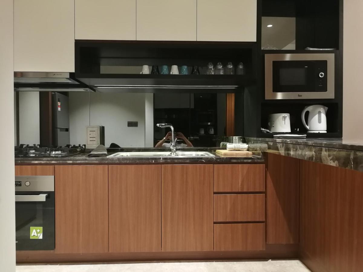 Anggun Luxury Suite Куала-Лумпур Экстерьер фото